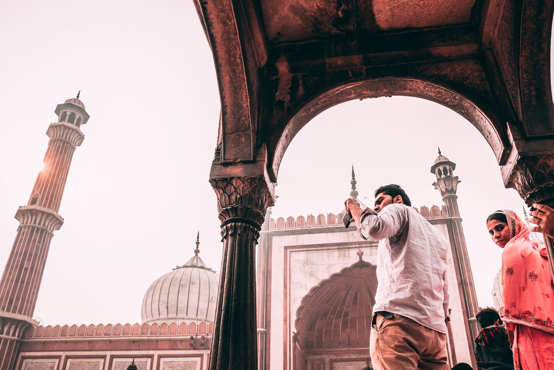 What to wear in India When traveling