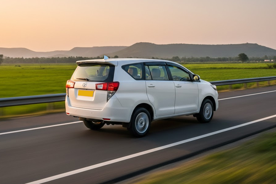 Tour coach on highway between Delhi Agra Jaipur on Golden Triangle route