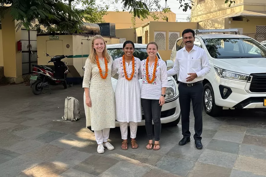 India with Private Driver & Guide for First‑Timers